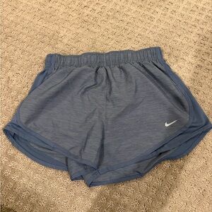 Nike Women's Blue Athletic Shorts M
